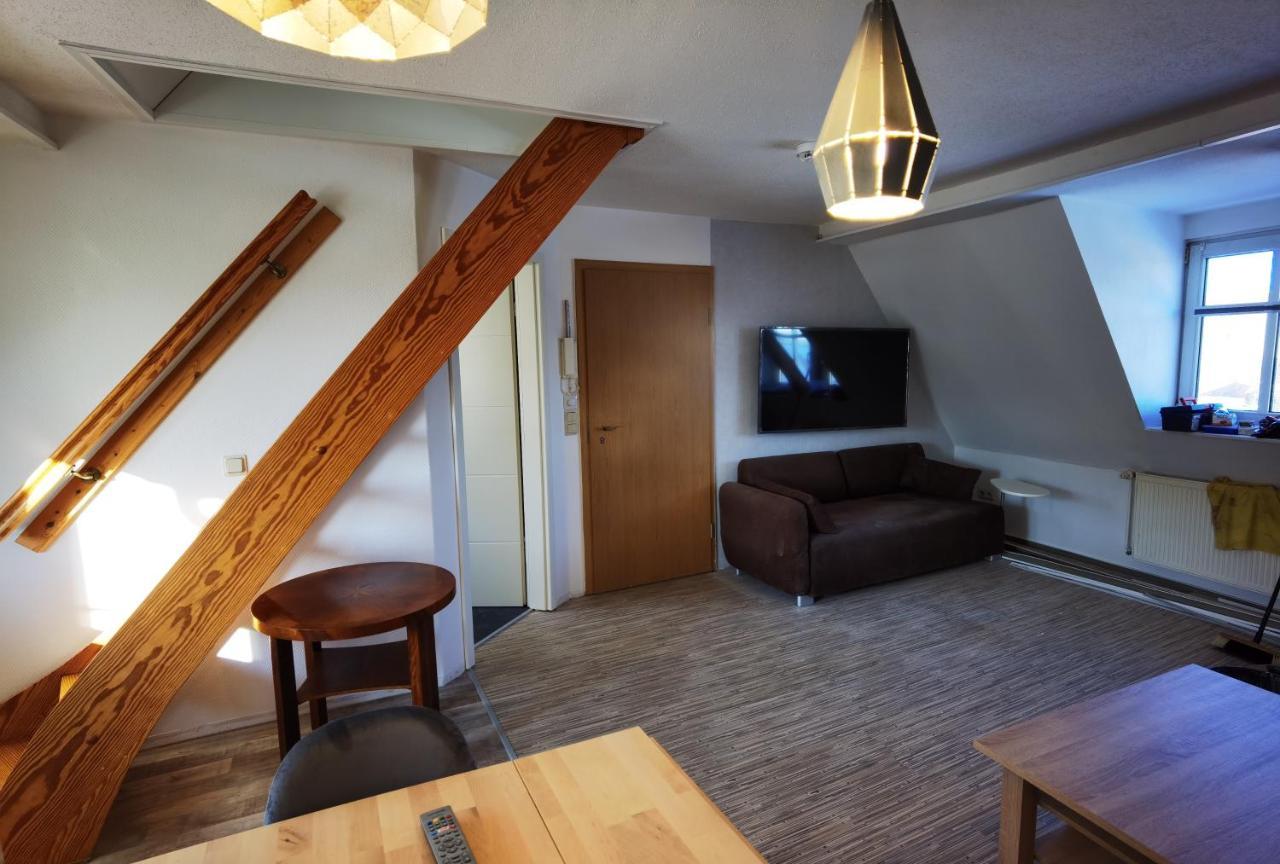 Gemuetliche Dachwohnung Mit Kleiner Oder Grosser Dachterrasse Nebeneinander Wolmirstedt Eksteriør billede