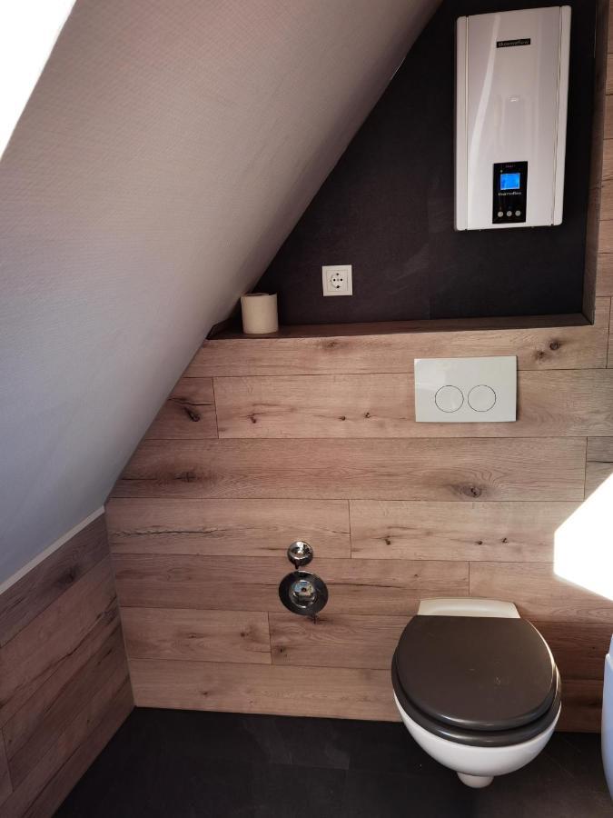 Gemuetliche Dachwohnung Mit Kleiner Oder Grosser Dachterrasse Nebeneinander Wolmirstedt Eksteriør billede