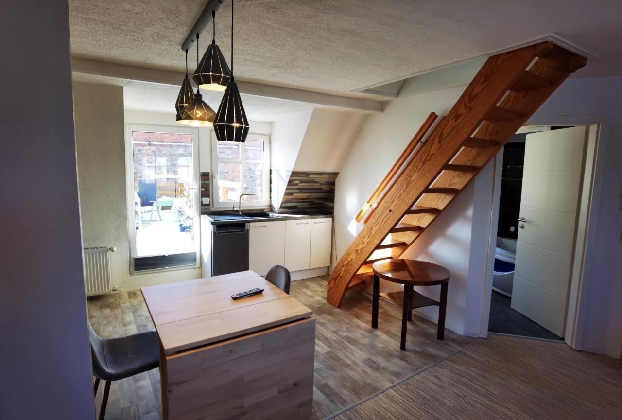Gemuetliche Dachwohnung Mit Kleiner Oder Grosser Dachterrasse Nebeneinander Wolmirstedt Eksteriør billede