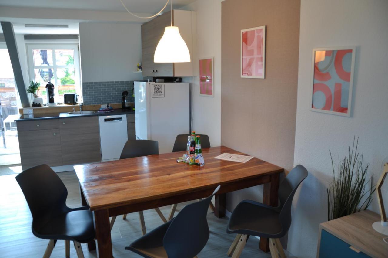 Gemuetliche Dachwohnung Mit Kleiner Oder Grosser Dachterrasse Nebeneinander Wolmirstedt Eksteriør billede