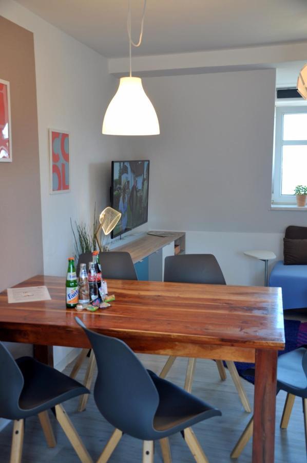 Gemuetliche Dachwohnung Mit Kleiner Oder Grosser Dachterrasse Nebeneinander Wolmirstedt Eksteriør billede